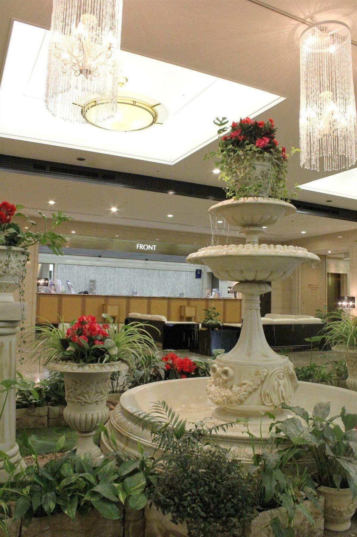Hotel Nagoya Garden Palace Bagian luar foto