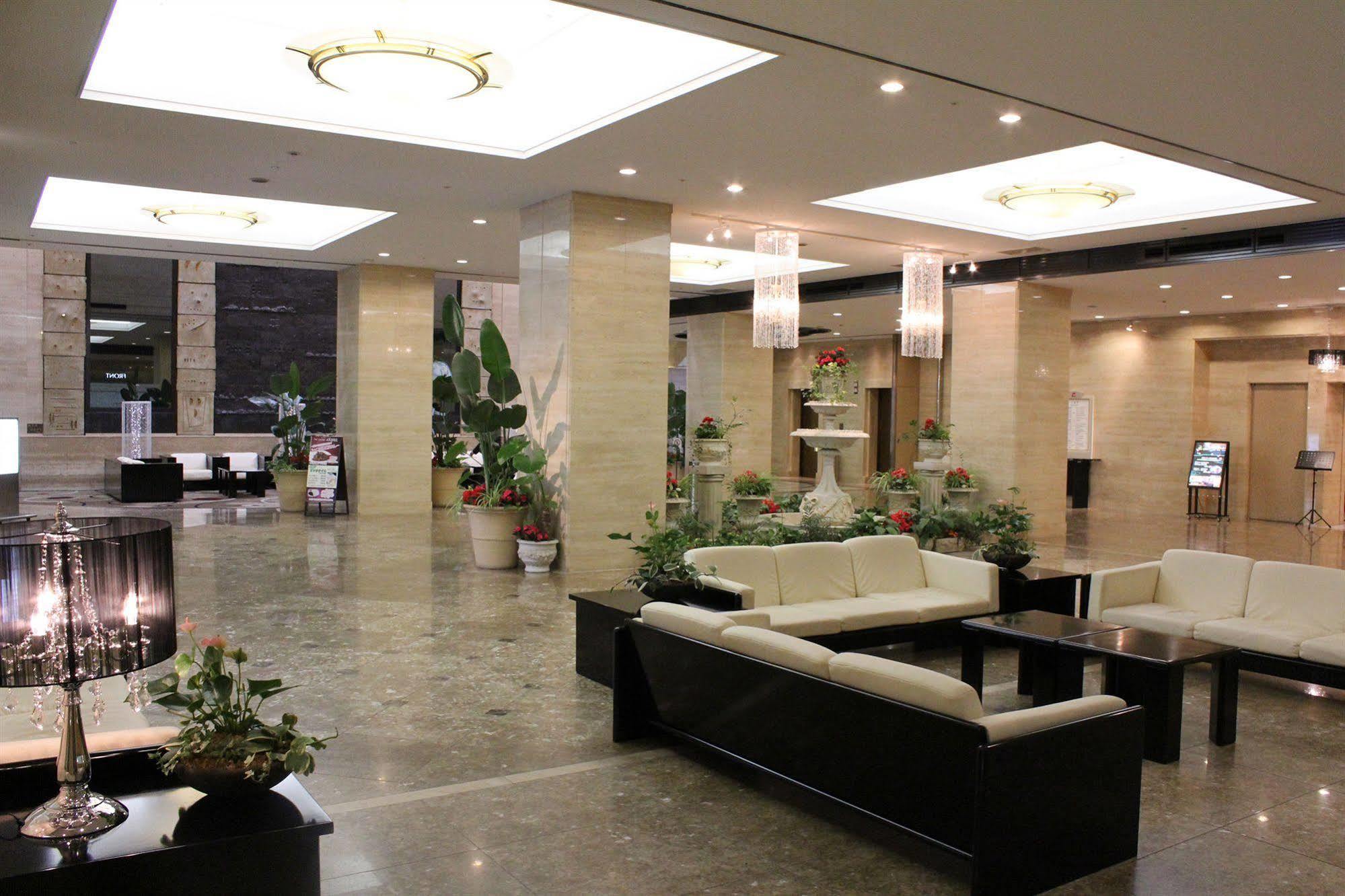 Hotel Nagoya Garden Palace Bagian luar foto