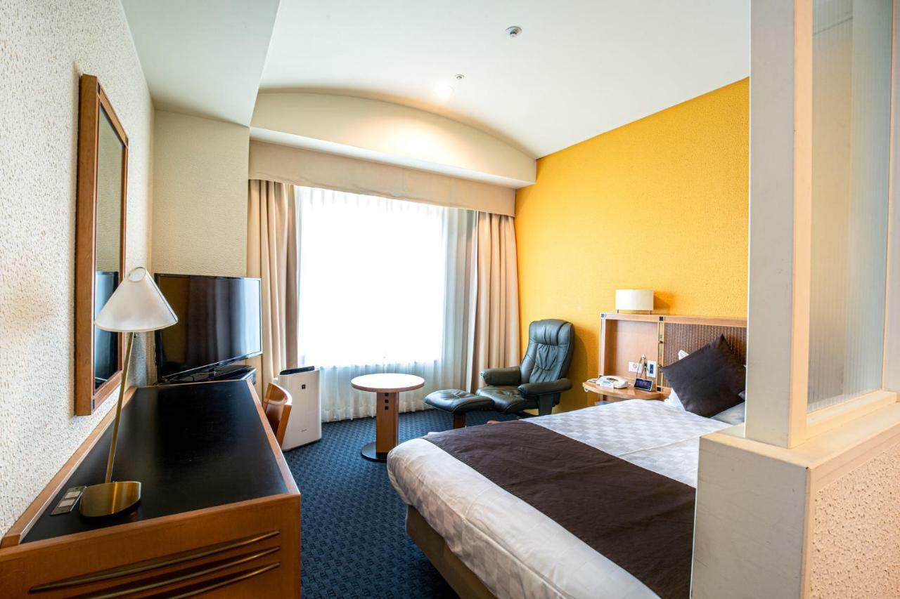 Hotel Nagoya Garden Palace Bagian luar foto