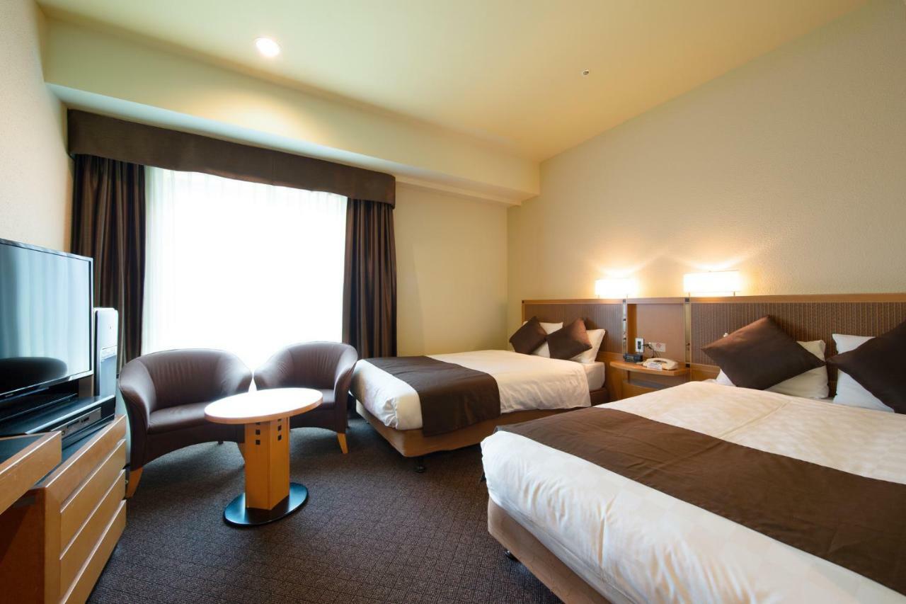 Hotel Nagoya Garden Palace Bagian luar foto