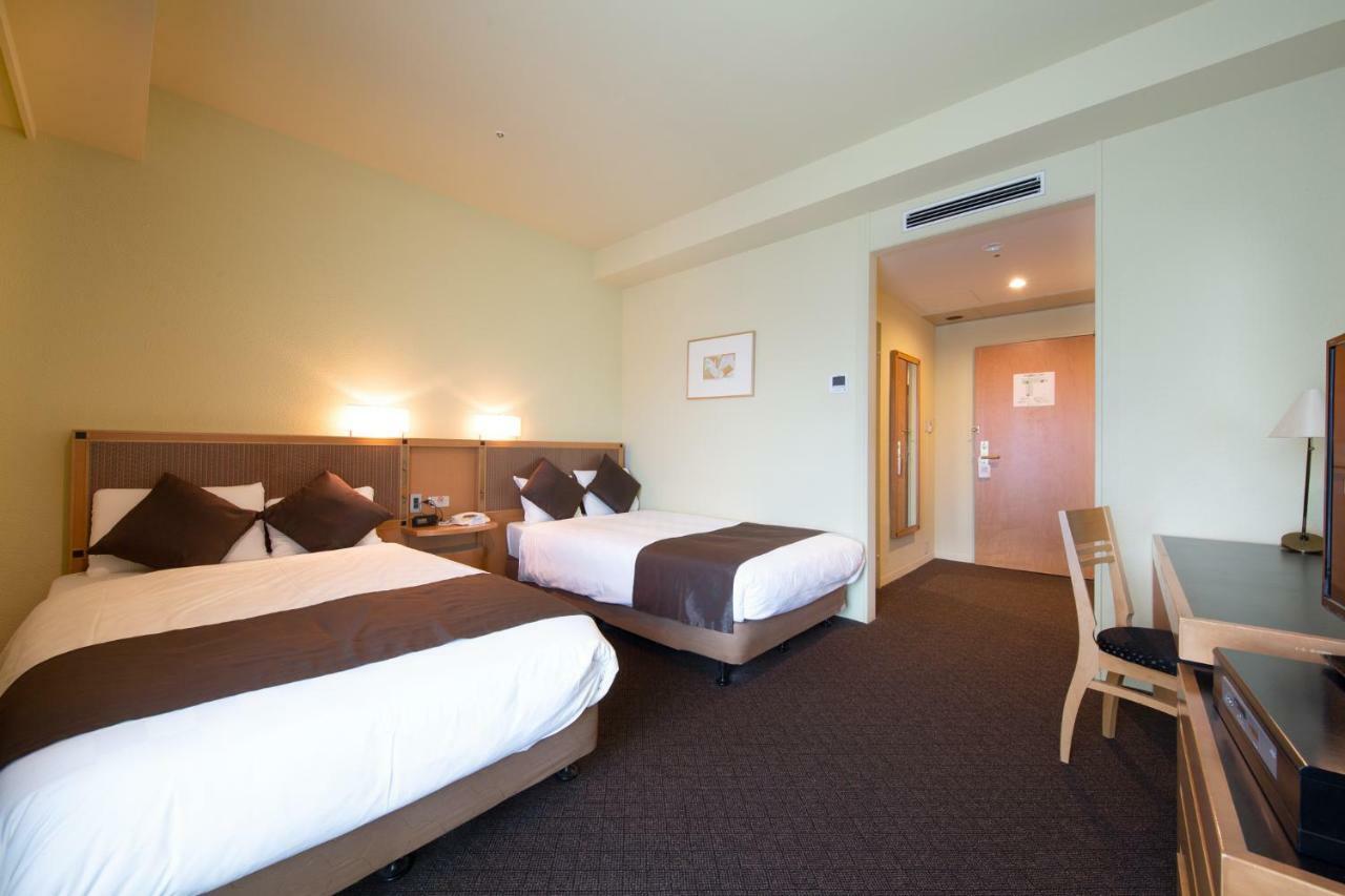 Hotel Nagoya Garden Palace Bagian luar foto