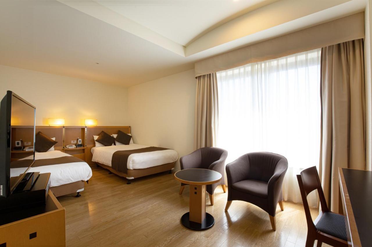 Hotel Nagoya Garden Palace Bagian luar foto
